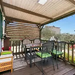 بيت للعطل House With A Parking Space - 23967 تروغير
